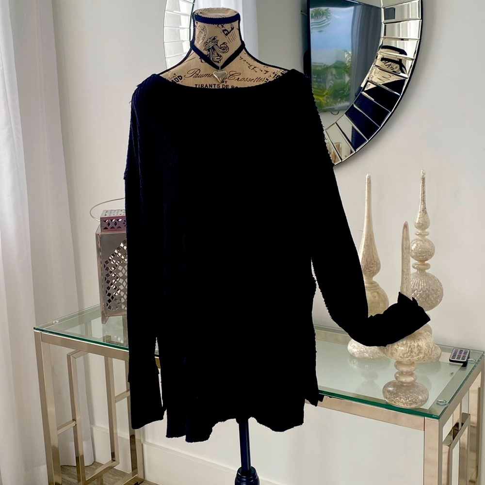 Free People We The Free Sweater ๐ค - Picture 2 of 7